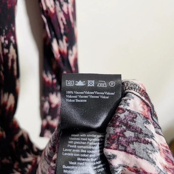 ICHI | BELTED  MARLENE DRESS - Picture 11 of 14